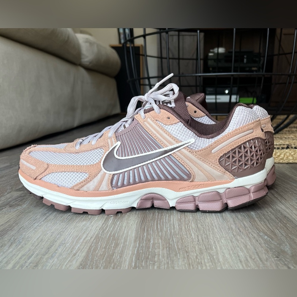 Nike Vomero 5